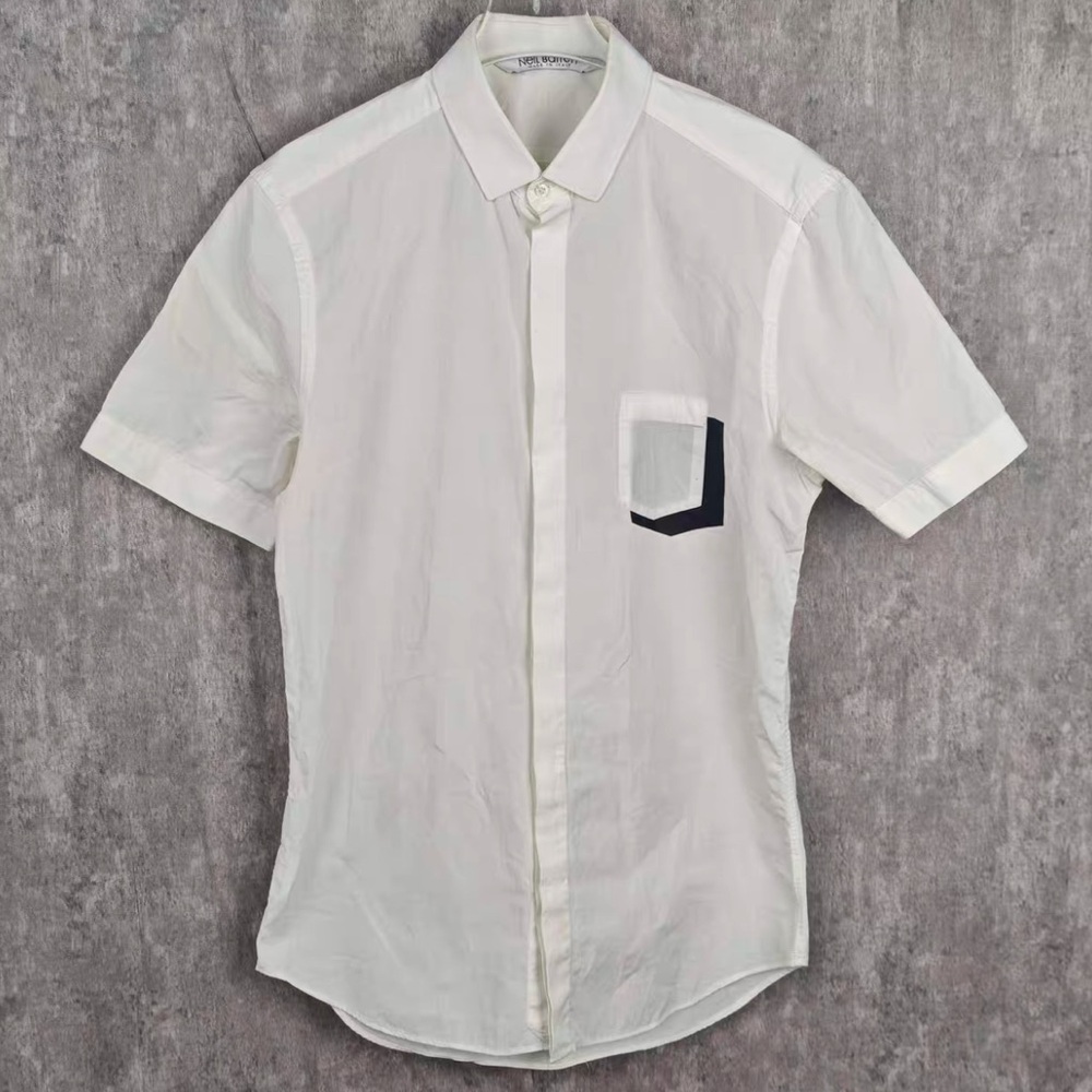 🚩steal authentic Neil Barrett White Short Sleeve Shirt with Black Pocket Accent